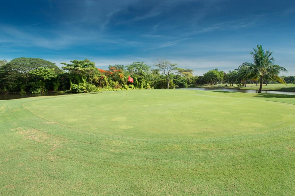 bangkok-golfcourse-lakewood-country-club-32.jpg