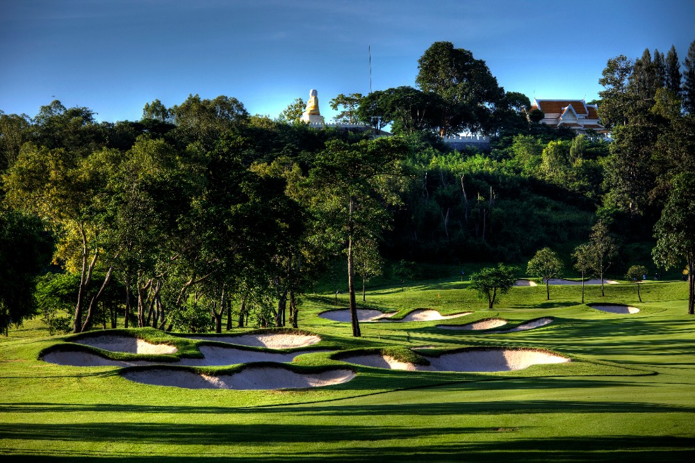 Siam Country Club Old Course H.9 (Signature hole).jpg